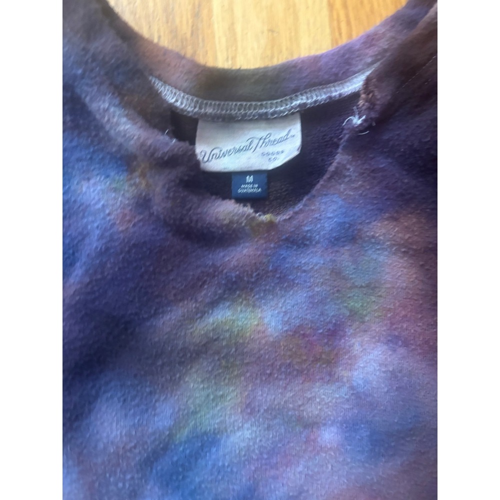 Universal Thread Ice Dye Upcycled Short Sleeve Sweatshirt Purple Blue‎ Medium - Picture 2 of 5